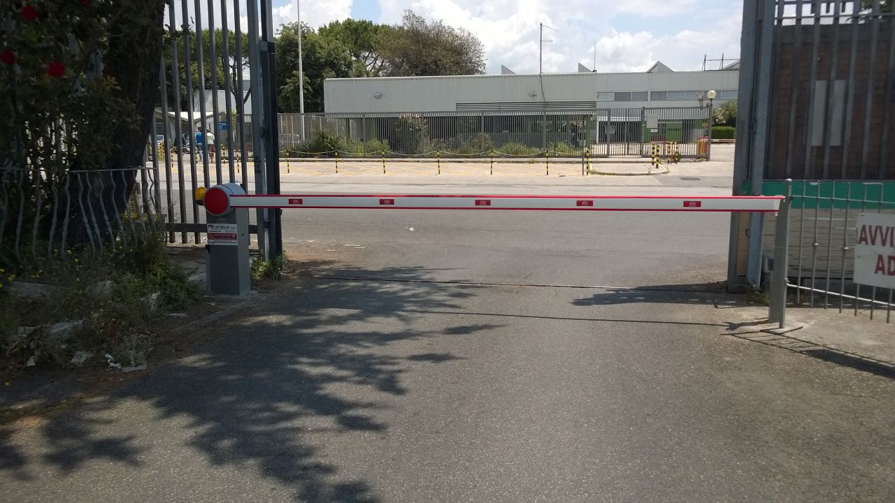 Scaramuzza Napoli sceglie la barriera automatica Ditec
